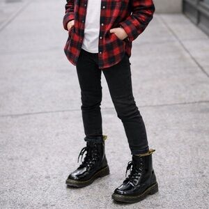 Dr. Martens Delaney Youth Sz 3 Black Patent Lace-Up Boots Classic Yellow Stitch